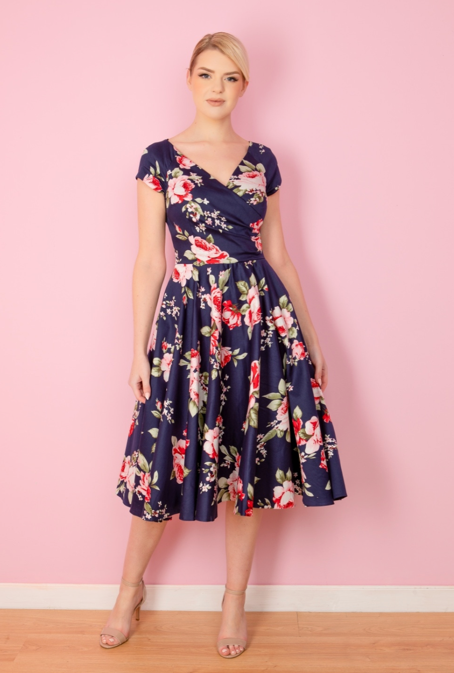 The Pretty Dress Chartwell Swing Navy - Retropiken
