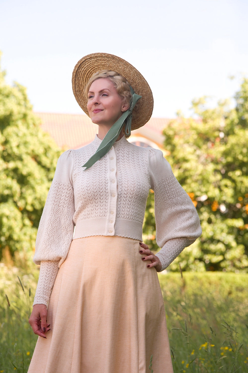Emmy Design The Romantic Lace Cardi Ivory