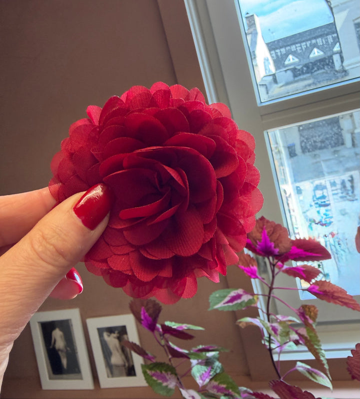 Urban Hippies Hårblomst Rød - Retropiken