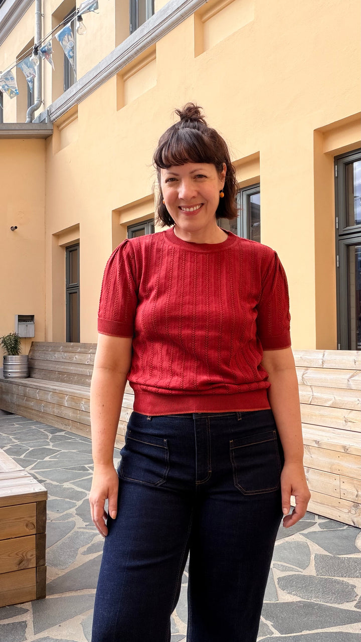 Grobund Almine Tee Rustrød - Retropiken