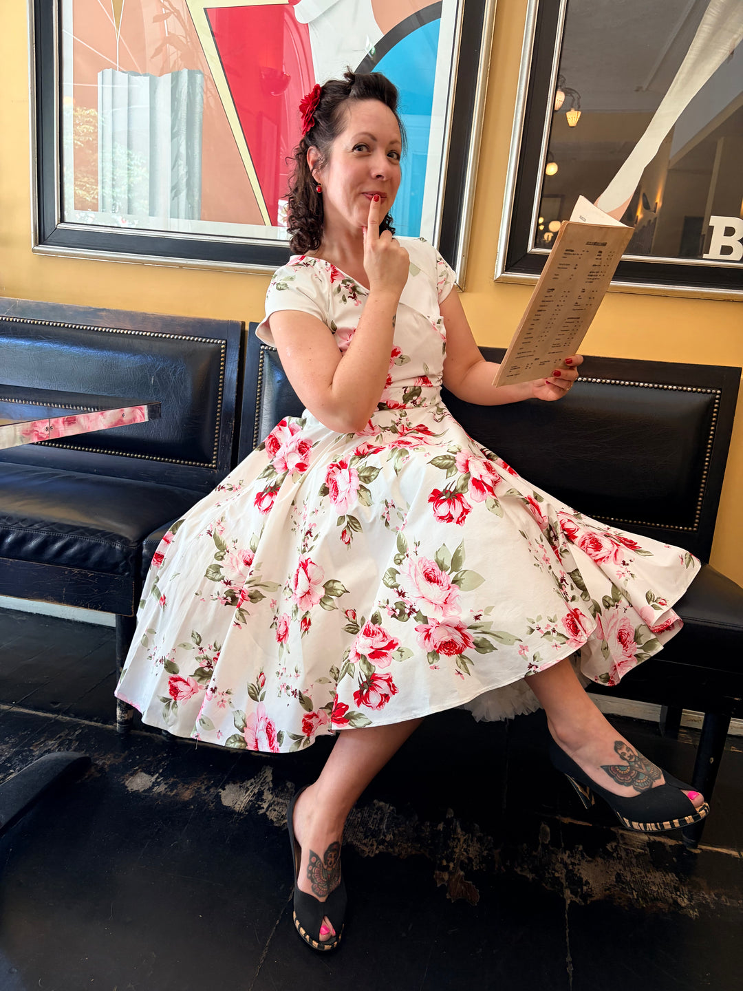 The Pretty Dress Hourglass Chartwell Swing Kjole - Retropiken