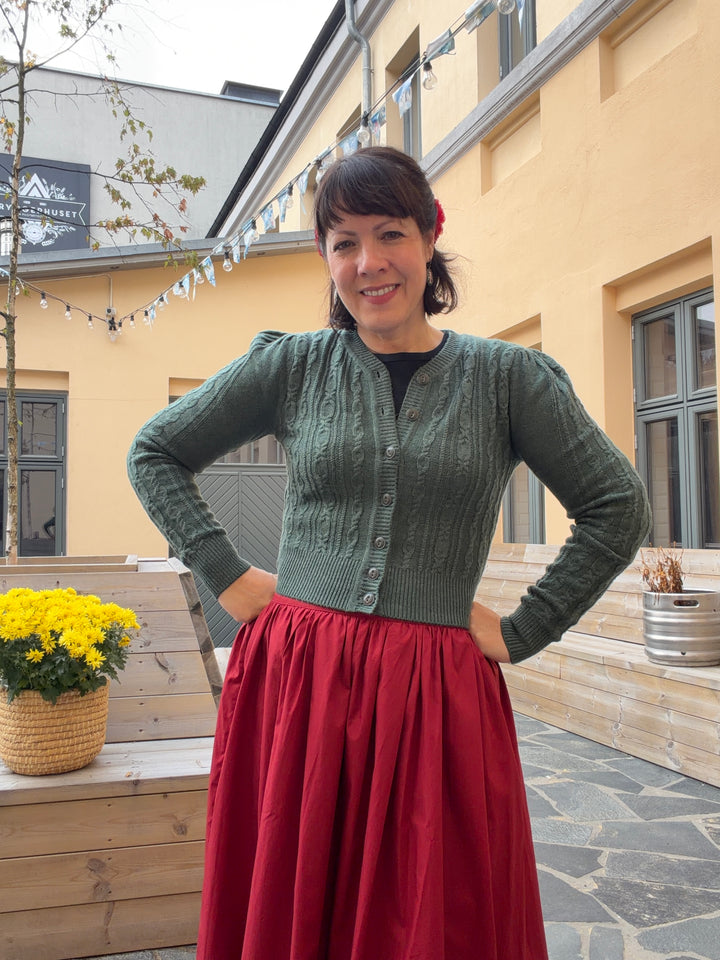 Mette skjørtet Rødt