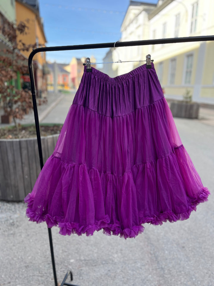 Banned Tyllskjørt 55 cm.