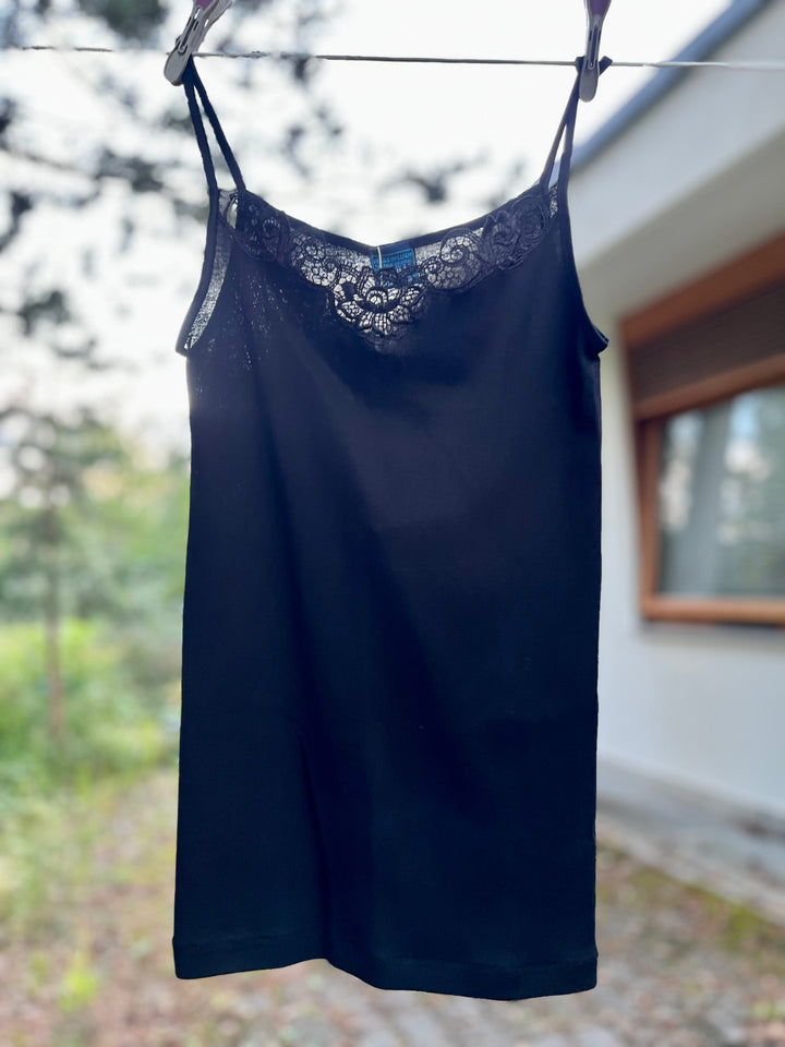 Vera & William Maria String Camisole Sort - Retropiken