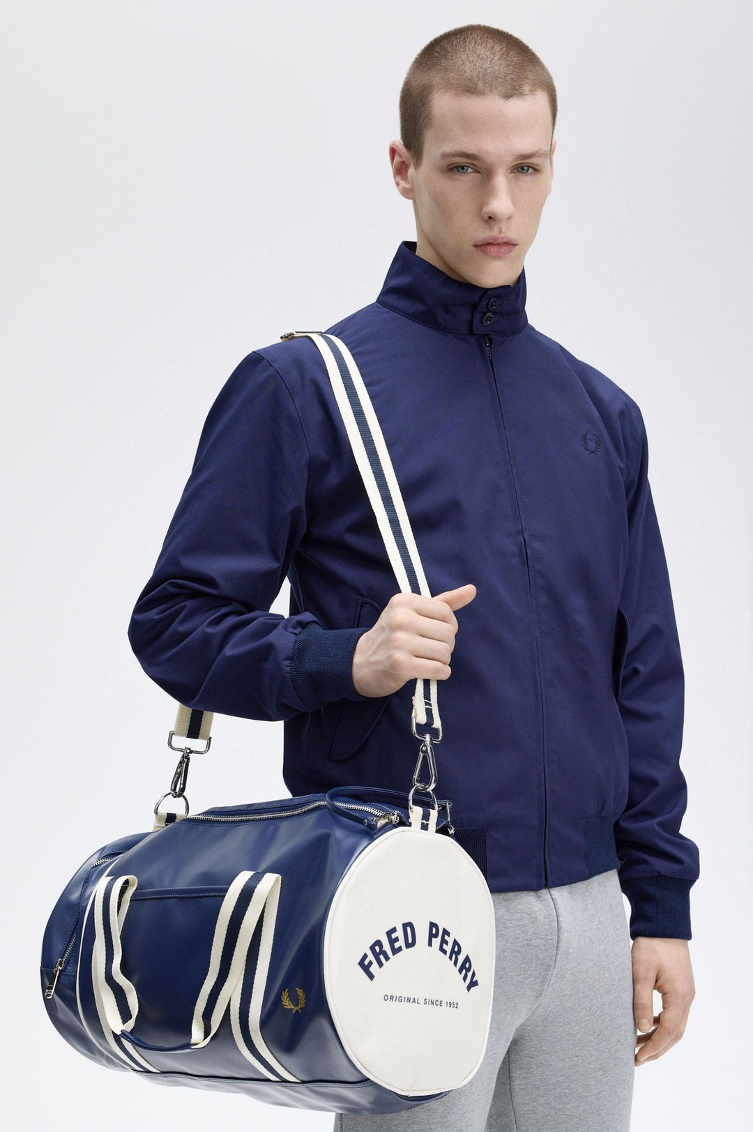 Fred Perry Classic Barrel Bag - Retropiken